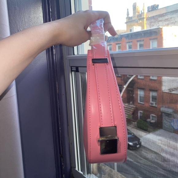 Underarm Pink Handbag - Picture 4 of 6